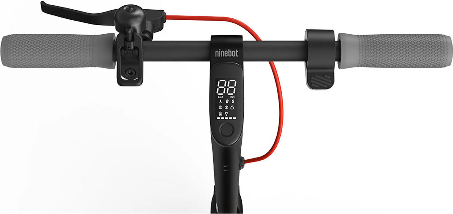 Ninebot by Segway D38D E-Scooter 20 km/h Schwarz, Rot Gebraucht / Generalüberholt