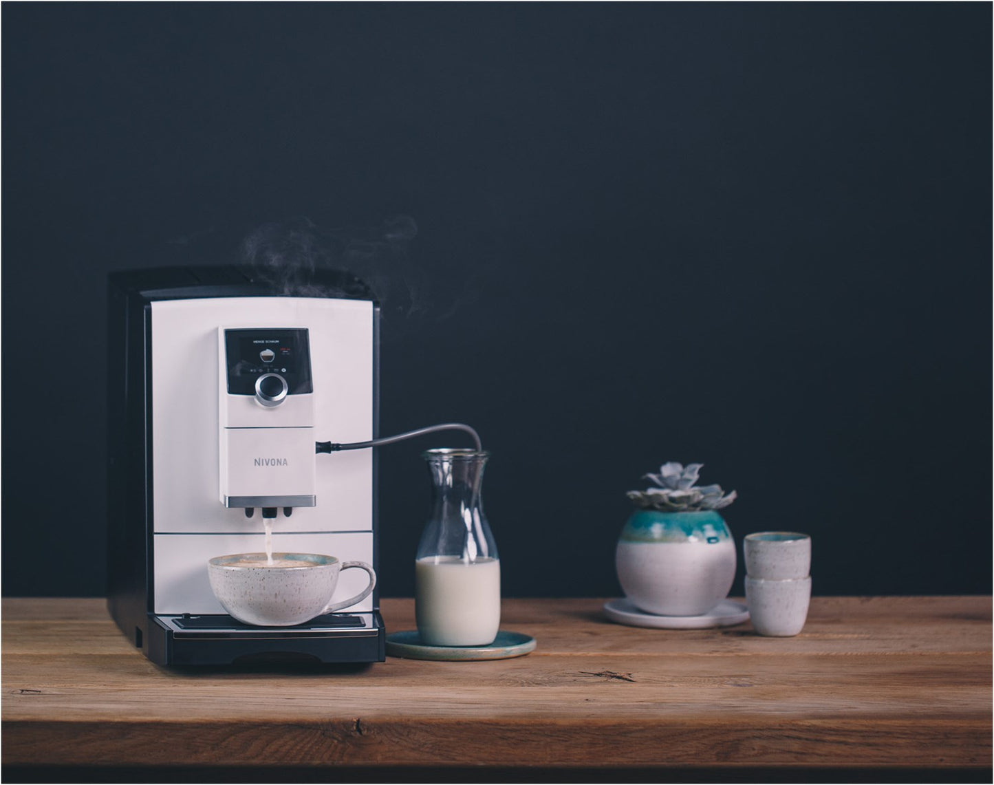 Nivona CafeRomatica NICR 796 Kaffee-Vollautomat white line/chrom