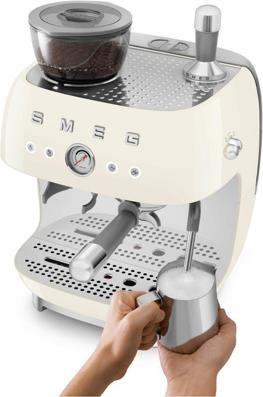 Smeg Siebträgermaschine EGF03CREU